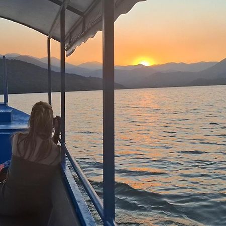 Ivan'S Holiday Home Вирпазар Екстериор снимка